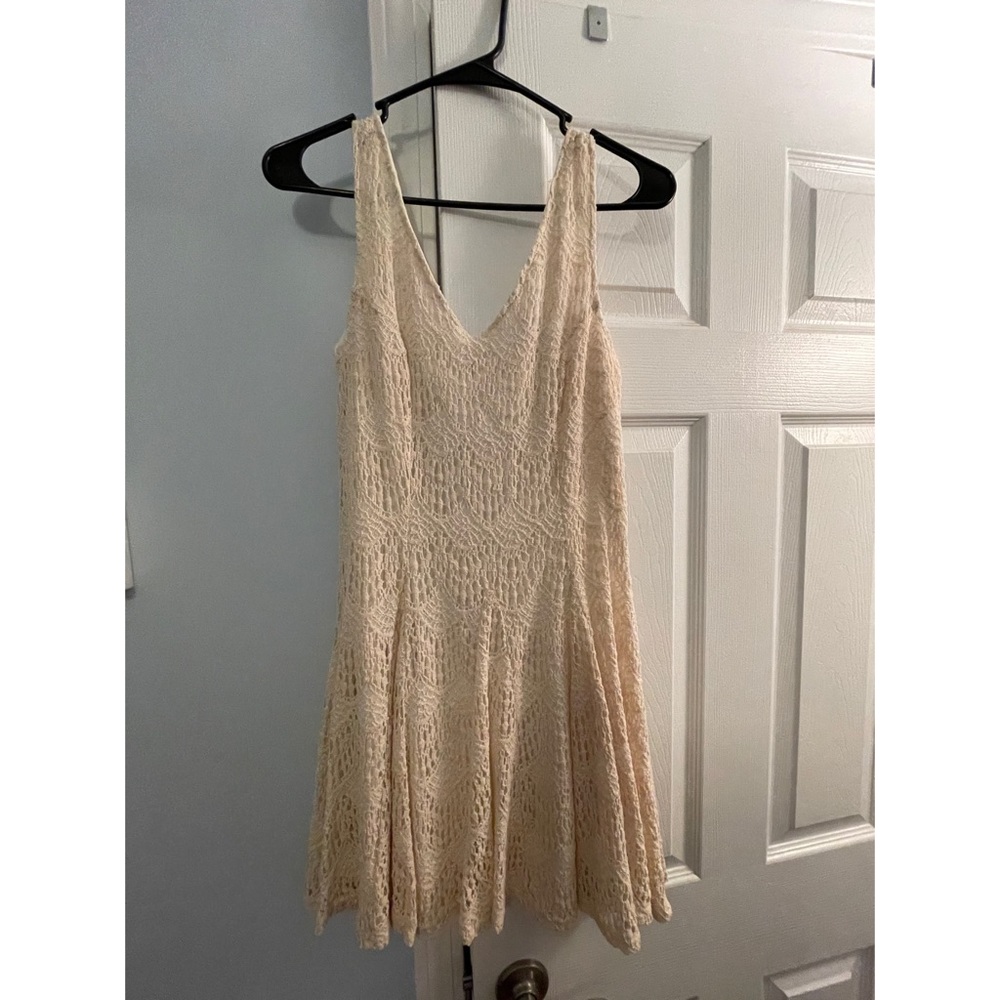 Lace cocktail dress